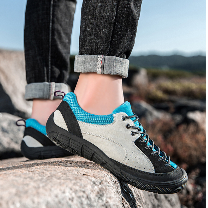 Talven Trail Sneakers