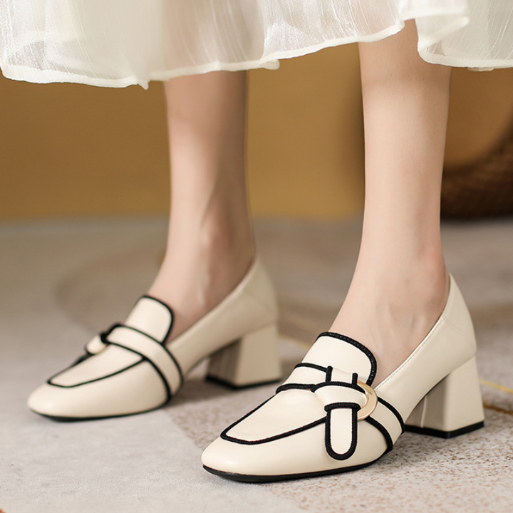 Florene Contrast Knot Loafers