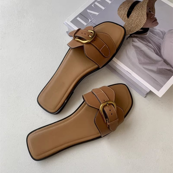 Valdrea Buckle Slides