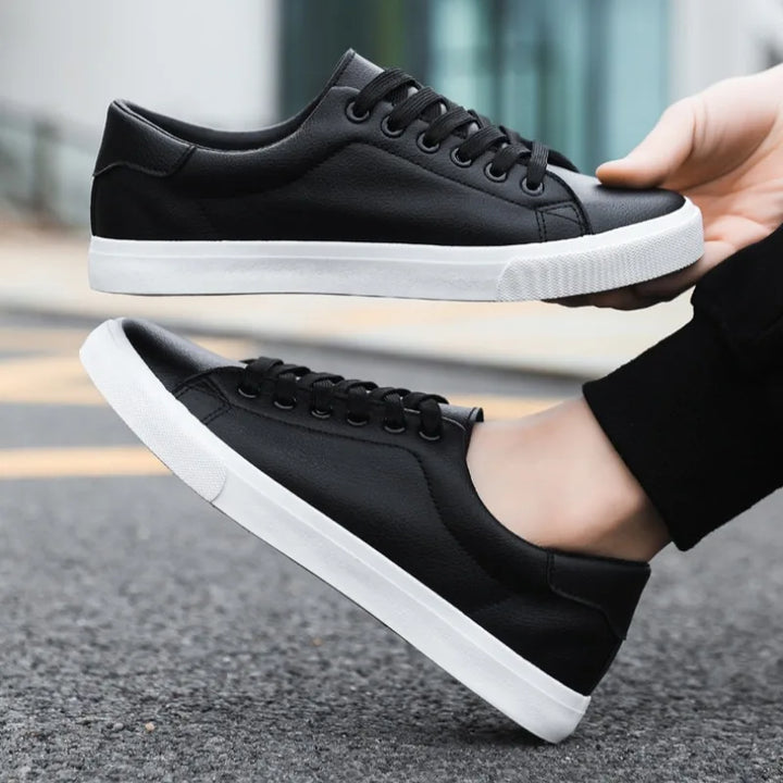 Kingsley Classic Sneakers