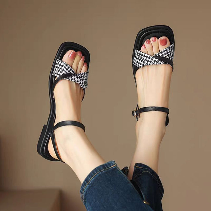 Clavera Block Sandals