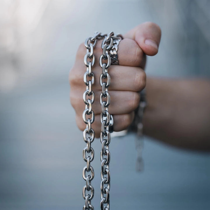 Rebel Icon Chain Necklace